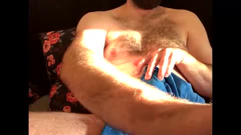 Snapshot of maechtigerschwanz chatting on October 2025 06:37:01 AM maechtigerschwanz online show from October 2025 06:37:01 AM