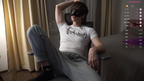 Snapshot of maestro3369 chatting on February 2025 10:09:02 PM Mike XMaestro 3369 online show from February 2025 10:09:02 PM