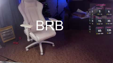 Maevee online show from January 2025 10:28:02 AM