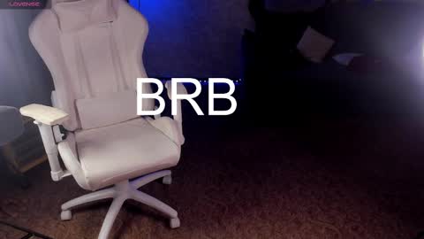 Maevee online show from February 2025 10:37:02 AM