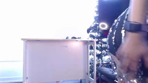 Snapshot of maevemads chatting on January 2025 05:01:01 PM Meaves online show from January 2025 05:01:01 PM