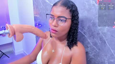 Snapshot of mafe_garcia chatting on June 2026 11:41:02 AM Maria fernada online show from June 2026 11:41:02 AM