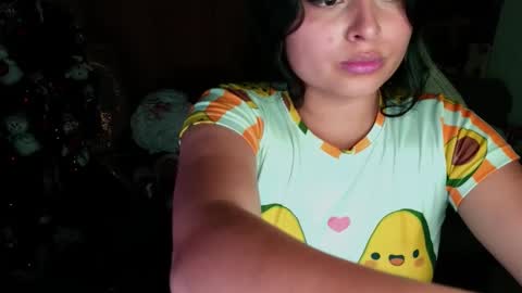 mafecito24 online show from December 2025 01:58:01 AM