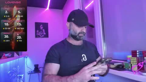 Magabear online show from September 2025 07:15:02 PM