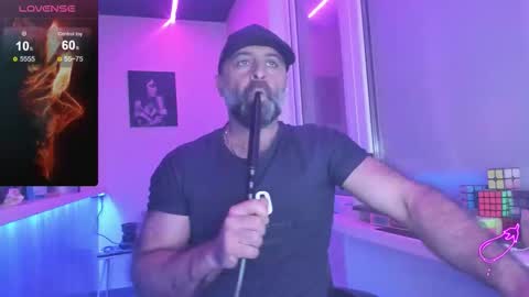 Magabear online show from October 2025 11:19:01 AM