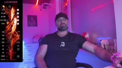 Magabear online show from January 2026 07:29:01 PM