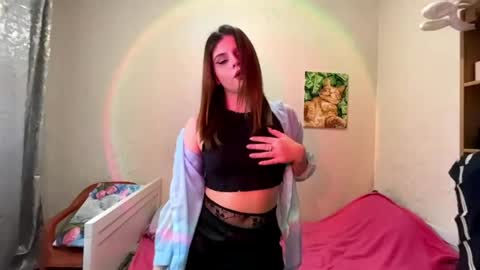 Snapshot of magenscozzafava chatting on May 2026 01:28:02 PM Amy online show from May 2026 01:28:02 PM