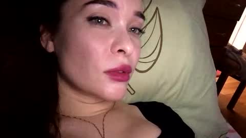 magggg658318 online show from October 2025 02:28:01 PM