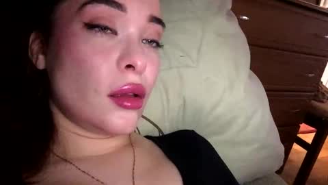 magggg658318 online show from November 2025 11:22:01 AM