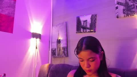 Maggie online show from October 2025 12:25:01 PM