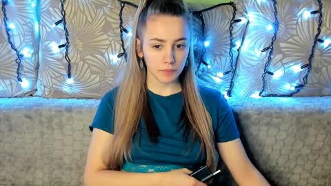 Maggie online show from January 2025 01:59:02 AM