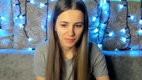 Maggie online show from March 2025 05:33:02 AM