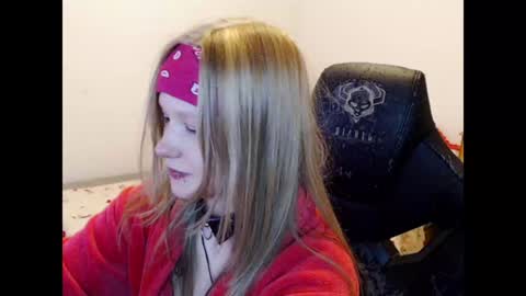 Snapshot of maggieswaggy chatting on January 2025 09:34:01 PM Magdalene Swaggy online show from January 2025 09:34:01 PM