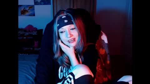 Snapshot of maggieswaggy chatting on March 2026 06:14:01 PM Magdalene Swaggy online show from March 2026 06:14:01 PM