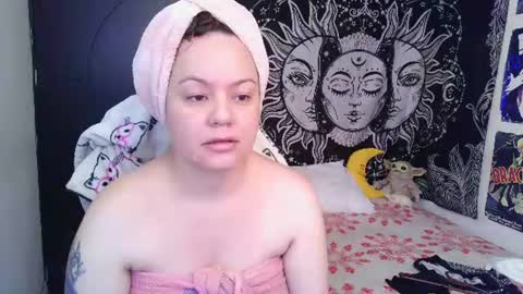 Snapshot of magic_clairewitch chatting on June 2026 11:52:01 AM Claire online show from June 2026 11:52:01 AM