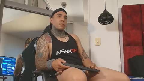 Snapshot of magic_clayton chatting on October 2025 11:57:02 PM Magic online show from October 2025 11:57:02 PM