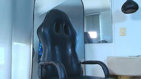 Snapshot of magic_clayton chatting on October 2025 09:15:01 PM Magic online show from October 2025 09:15:01 PM