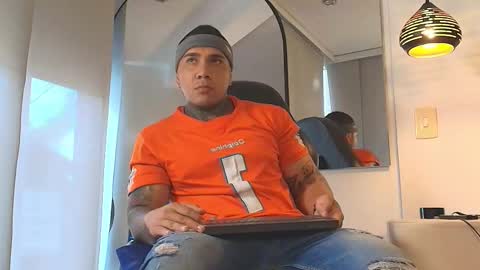 Snapshot of magic_clayton chatting on October 2025 09:41:01 PM Magic online show from October 2025 09:41:01 PM