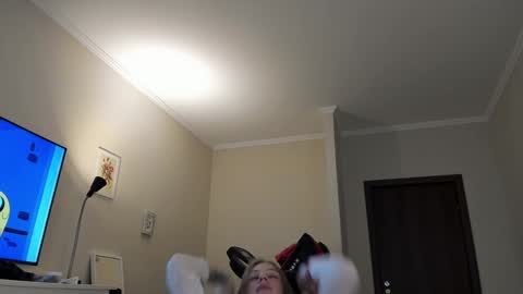 Alice  online show from December 2024 10:01:02 AM