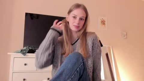 Alice  online show from March 2025 11:33:01 AM