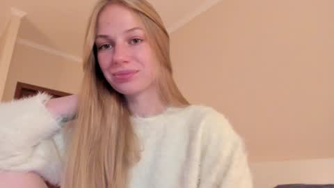 Alice  online show from November 2025 01:55:02 PM