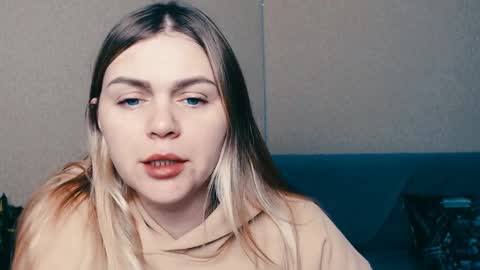 magic_katarina_ online show from January 2025 08:14:01 AM