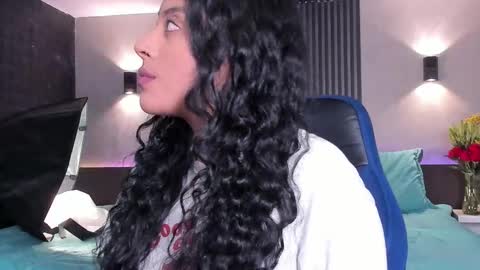 Snapshot of magic_marg chatting on January 2026 10:25:01 PM Marge online show from January 2026 10:25:01 PM