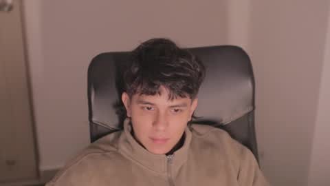 Tony Hoffa online show from October 2025 03:05:01 AM