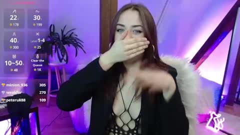 Zooey online show from January 2025 10:30:02 PM