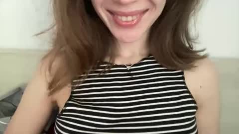 magicgirl50053 online show from April 2026 02:16:02 PM