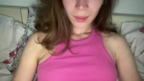 Snapshot of magicgirl50053 chatting on June 2026 05:44:02 PM magicgirl50053 online show from June 2026 05:44:02 PM