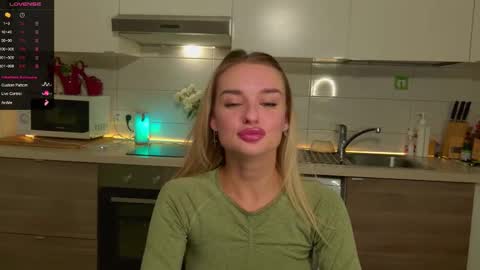 MagicLove online show from September 2025 01:49:02 AM