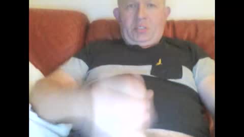 Snapshot of magicman250 chatting on September 2025 02:39:02 AM magicman250 online show from September 2025 02:39:02 AM