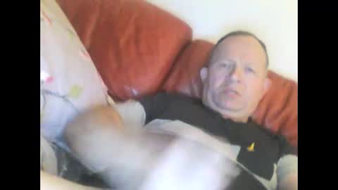 Snapshot of magicman250 chatting on October 2025 05:39:02 AM magicman250 online show from October 2025 05:39:02 AM