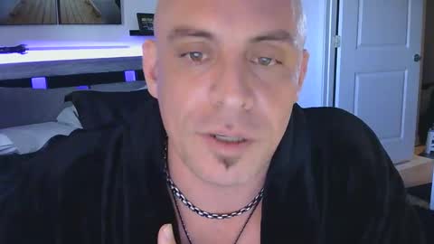 magicmike1110 online show from November 2025 05:59:01 PM