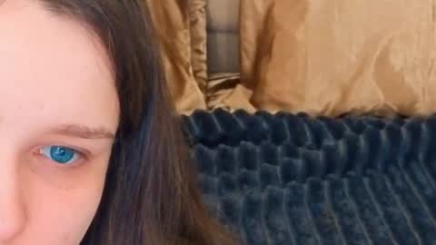 Emily online show from May 2026 05:56:02 AM