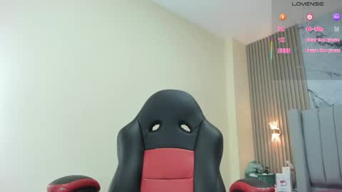 Snapshot of magievans1 chatting on May 2026 12:55:02 PM magievans1 online show from May 2026 12:55:02 PM