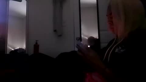 magiicboo online show from October 2025 07:01:01 AM