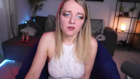 Ami online show from February 2025 10:07:02 AM