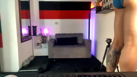 If you want me to use the Lovense please let me know  --    online show from February 2025 05:18:02 PM