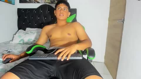 M A G N U S T online show from April 2026 01:55:02 AM