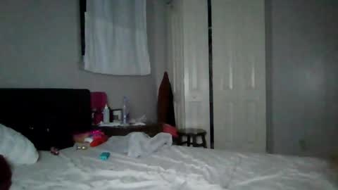 Kaye online show from November 2025 09:18:02 AM