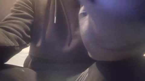 maho0 online show from October 2025 06:09:01 AM