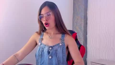 Snapshot of maia_blaze chatting on July 2026 08:07:01 PM Maia online show from July 2026 08:07:01 PM