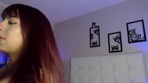 Maia Reficco online show from April 2026 01:16:02 PM