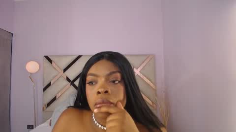 Snapshot of maiacharris_ chatting on May 2026 11:51:02 AM Maia Charris online show from May 2026 11:51:02 AM