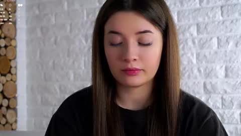 Lucy online show from March 2026 01:10:01 AM