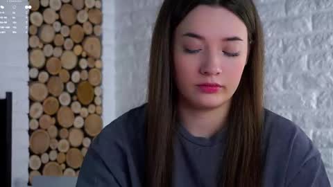 Lucy online show from March 2026 02:05:02 AM