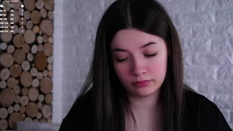 Snapshot of maidabuoy chatting on May 2026 03:46:02 AM Lucy online show from May 2026 03:46:02 AM