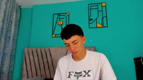 Maikol online show from April 2026 12:25:01 PM